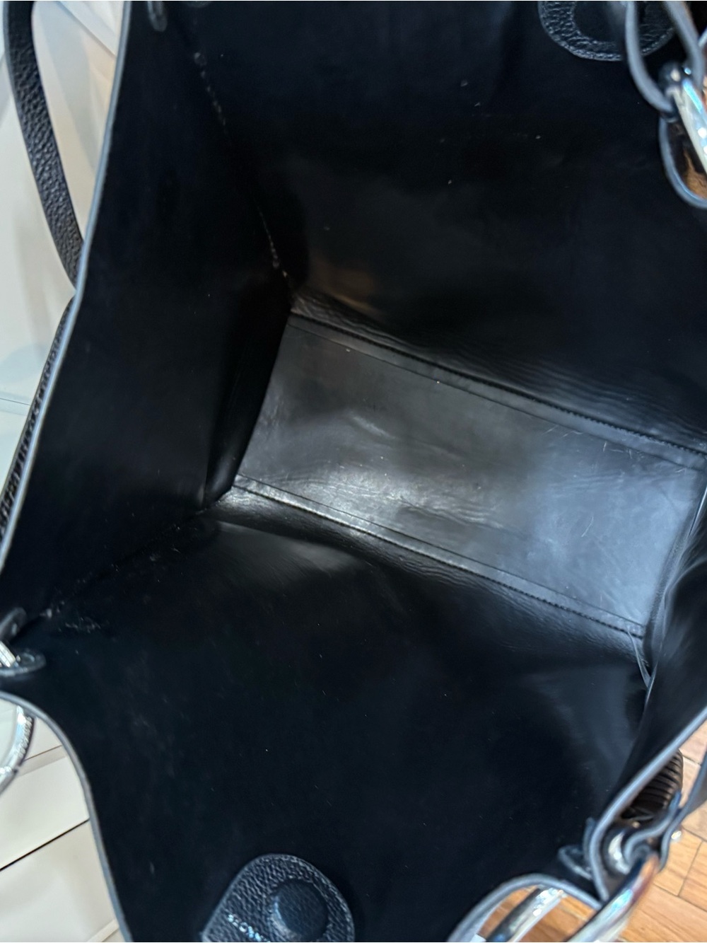 Rebecca Minkoff Black Leather Shoulder Hobo with Ring Accents - Picture 5 of 5